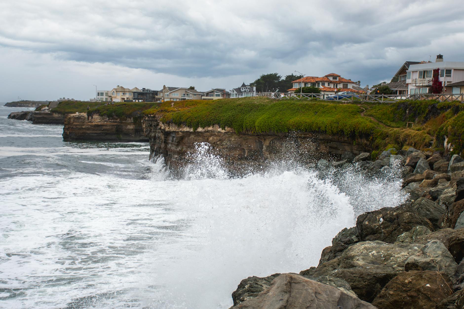 Sicily Cliff Collapse Forces Mass Evacuation as Climate Risks Mount