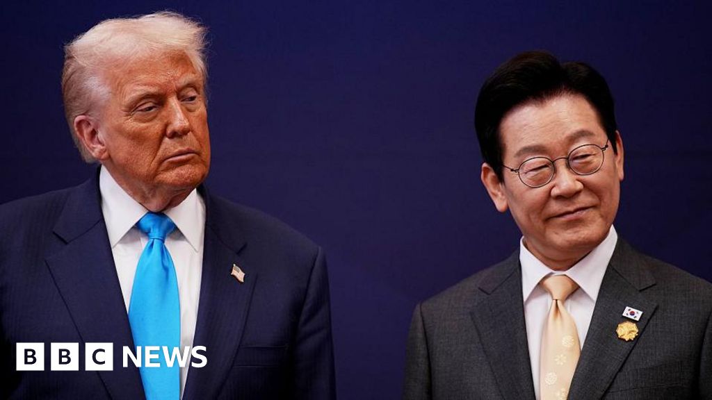 Trump Escalates Trade War, Slaps 25% Tariffs on South Korean Imports