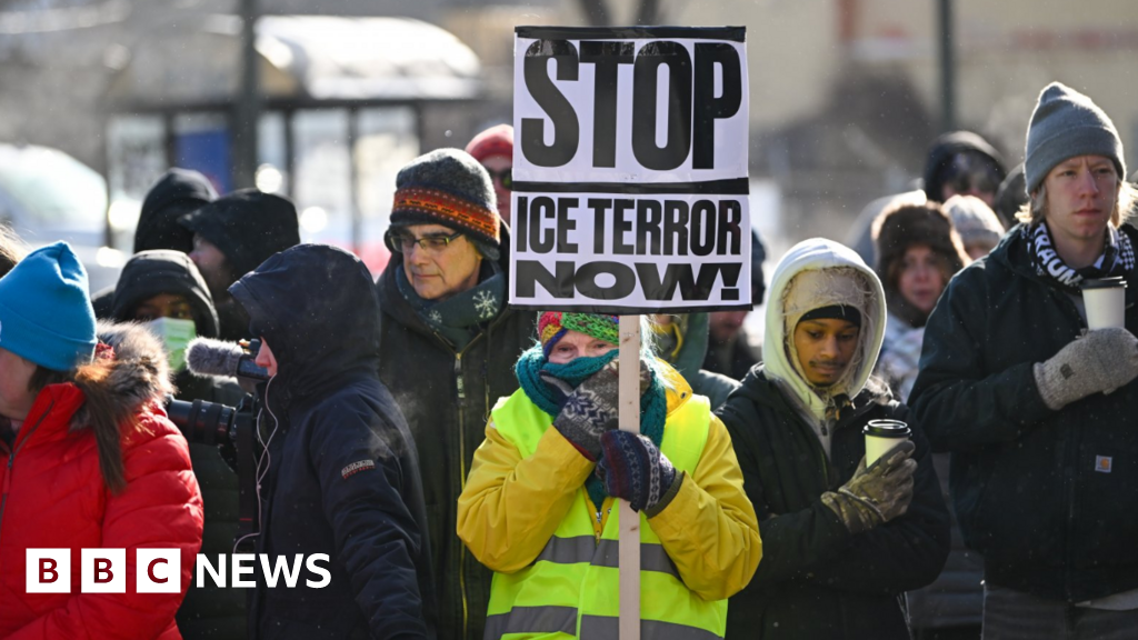 Gun Rights Groups Challenge Trump Administration Over Minneapolis Shooting