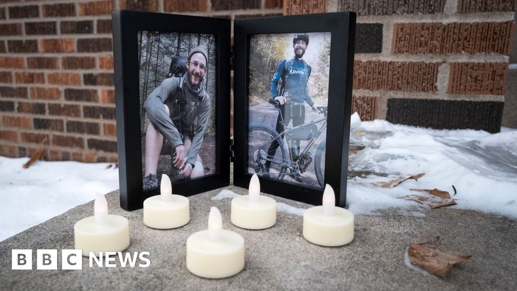 Minneapolis Nurse Killing Exposes Trump Immigration Crackdown Tensions