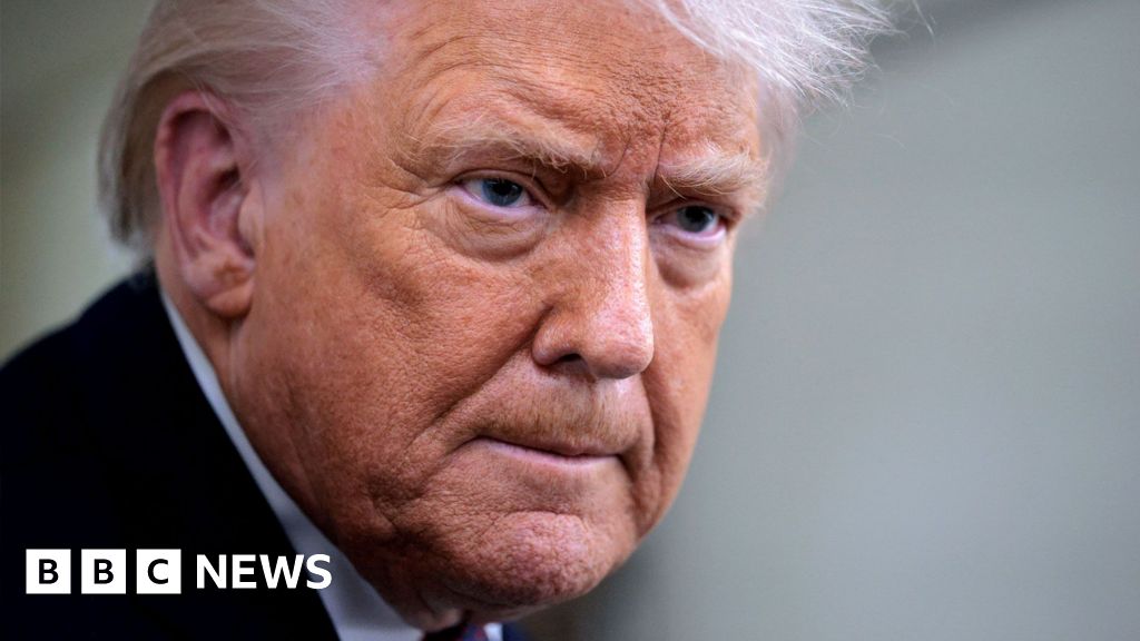 Trump Shifts Strategy as Minneapolis Shooting Sparks Political Crisis