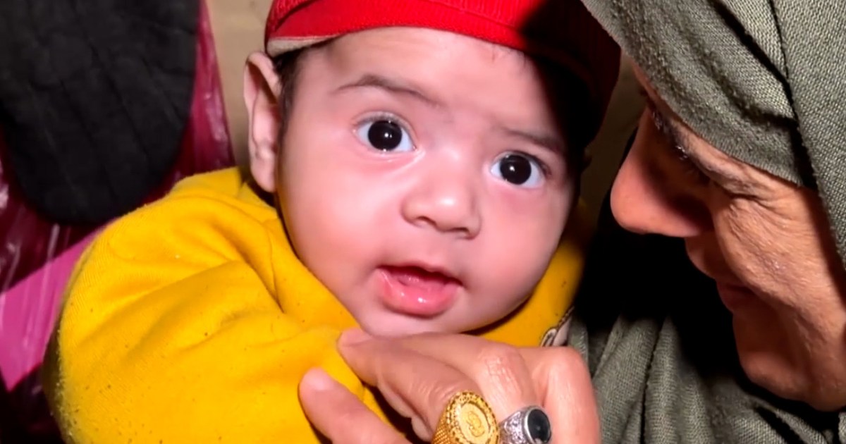 Gaza's Orphan Crisis: 17,000 Children Lost Both Parents in Conflict