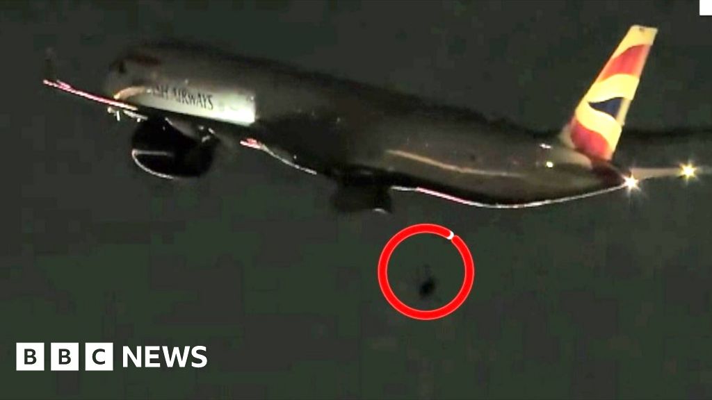 Wheel Detachment Incident at Las Vegas Airport Raises Aviation Safety Questions