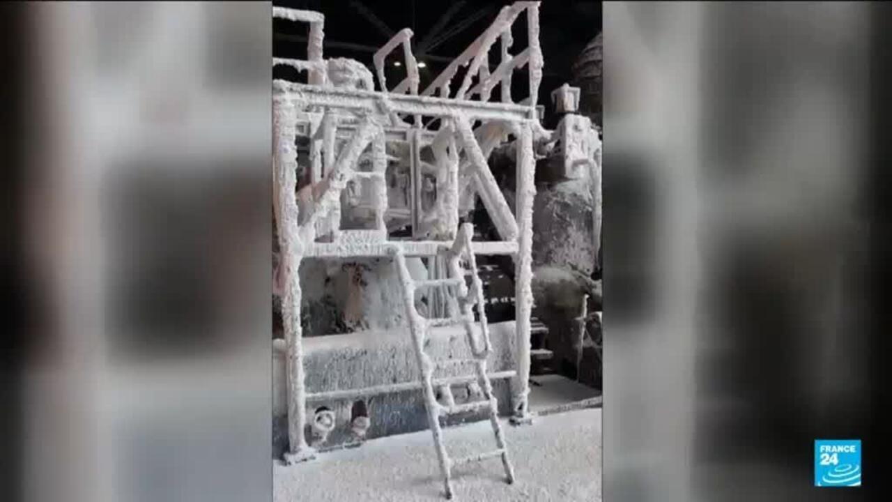 EU Warns of Catastrophe as Russian Strikes Cripple Ukraine's Energy Grid