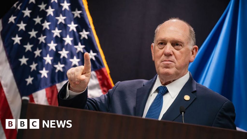 Federal Agents May Withdraw From Minneapolis Based on Local Cooperation, Border Czar Says