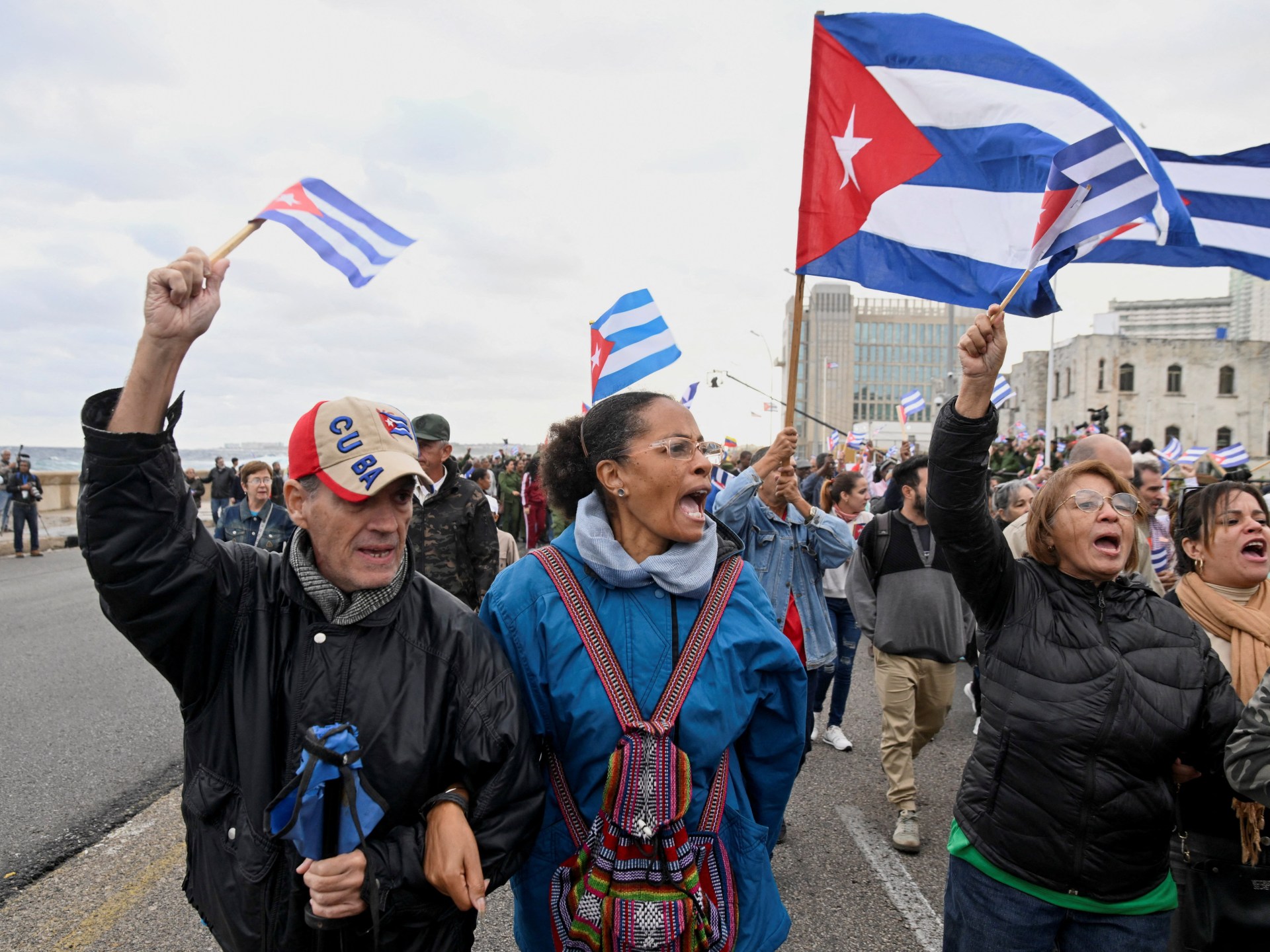 US Imposes Tariffs Threat on Nations Supplying Oil to Cuba