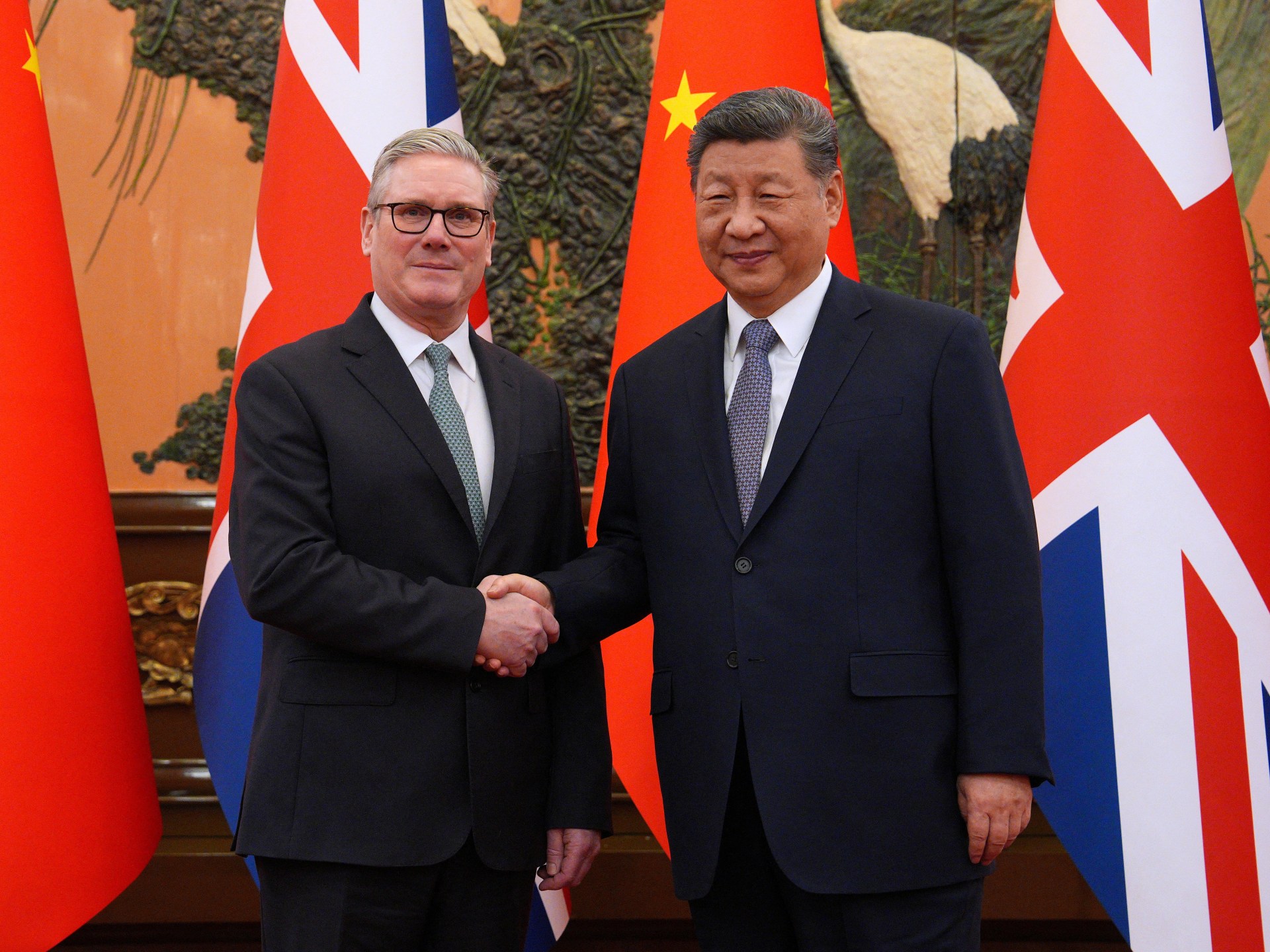 UK's Starmer and China's Xi Agree to Deepen Strategic Economic Partnership