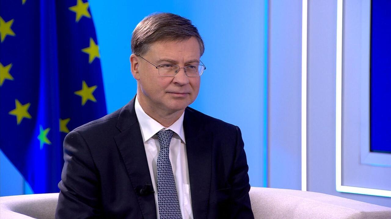 EU's Dombrovskis Stresses Finalizing US Trade Agreement Amid Geopolitical Tensions