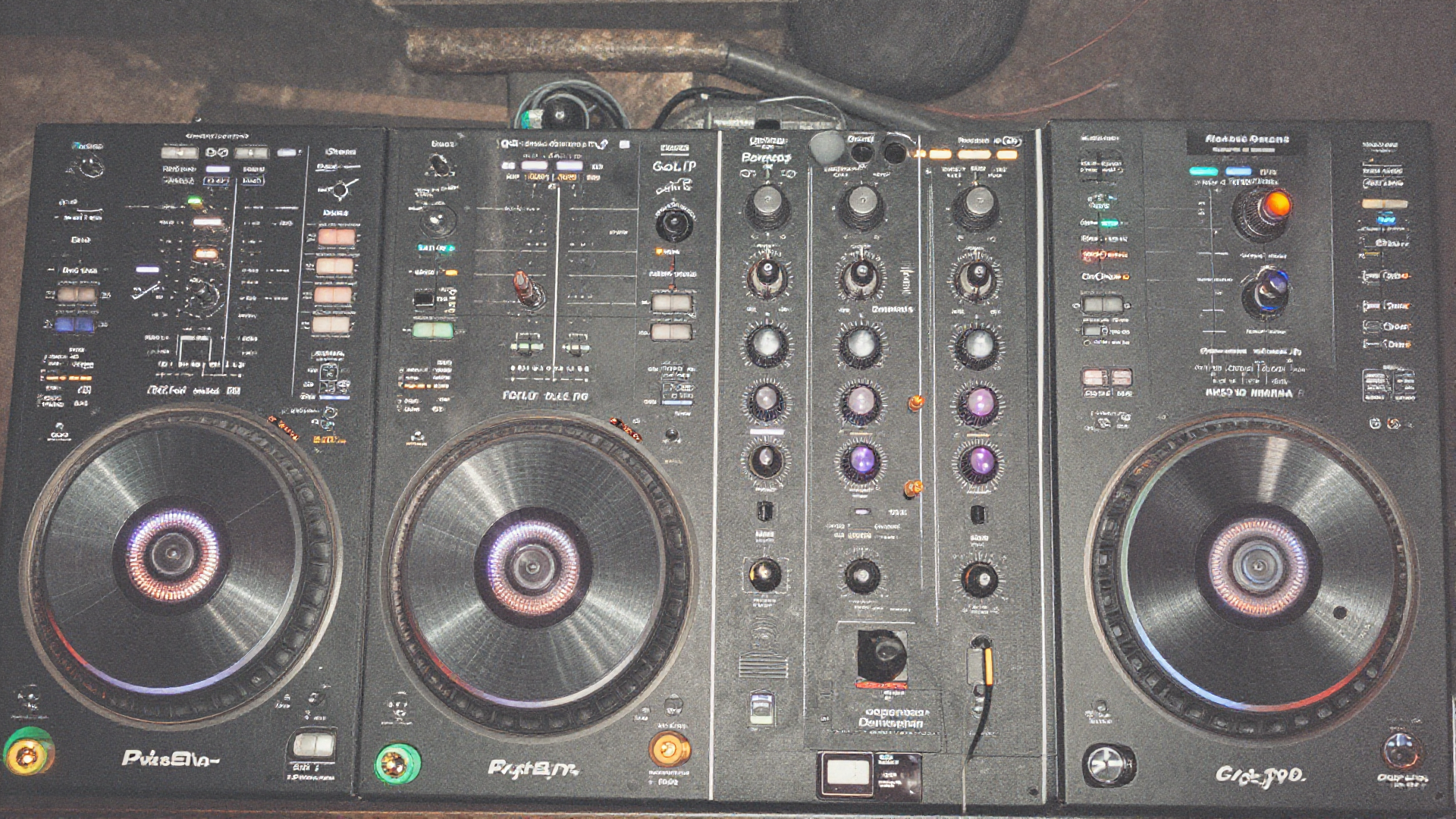 瑞典地下俱乐部Kolibri：聚焦小众电子乐和暗潮音乐的每月聚会