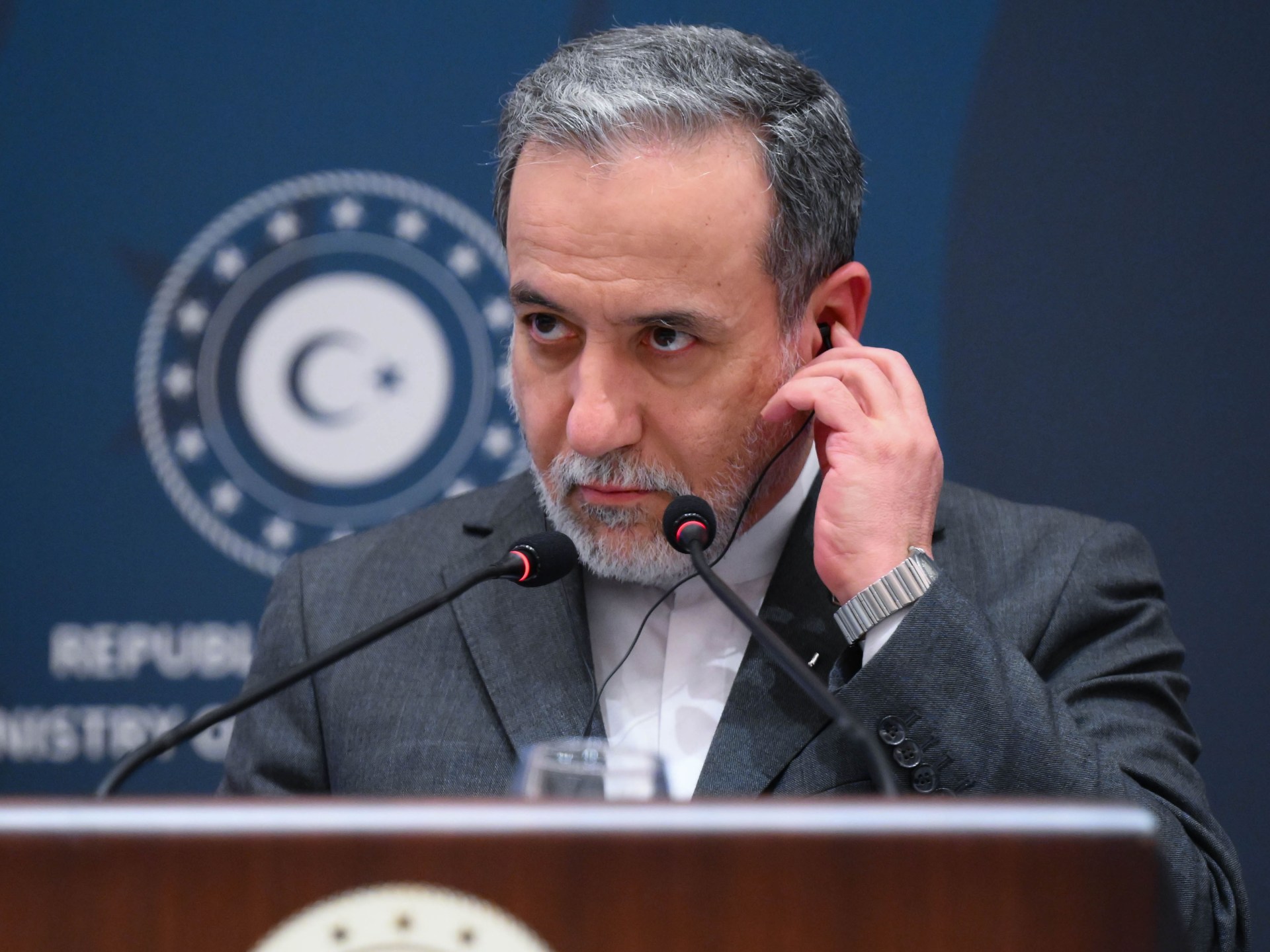 Conflicting Signals Cloud US-Iran Diplomatic Outlook Amid Regional Buildup