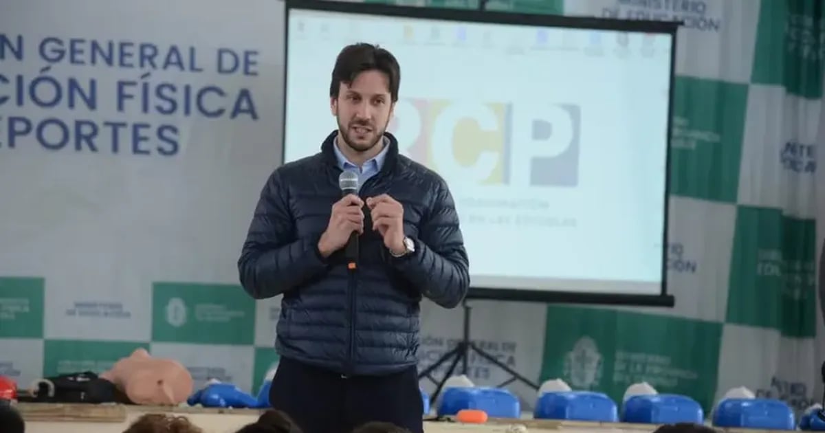 Secretario argentino de Asuntos Estratégicos tiene vínculos con formación en China