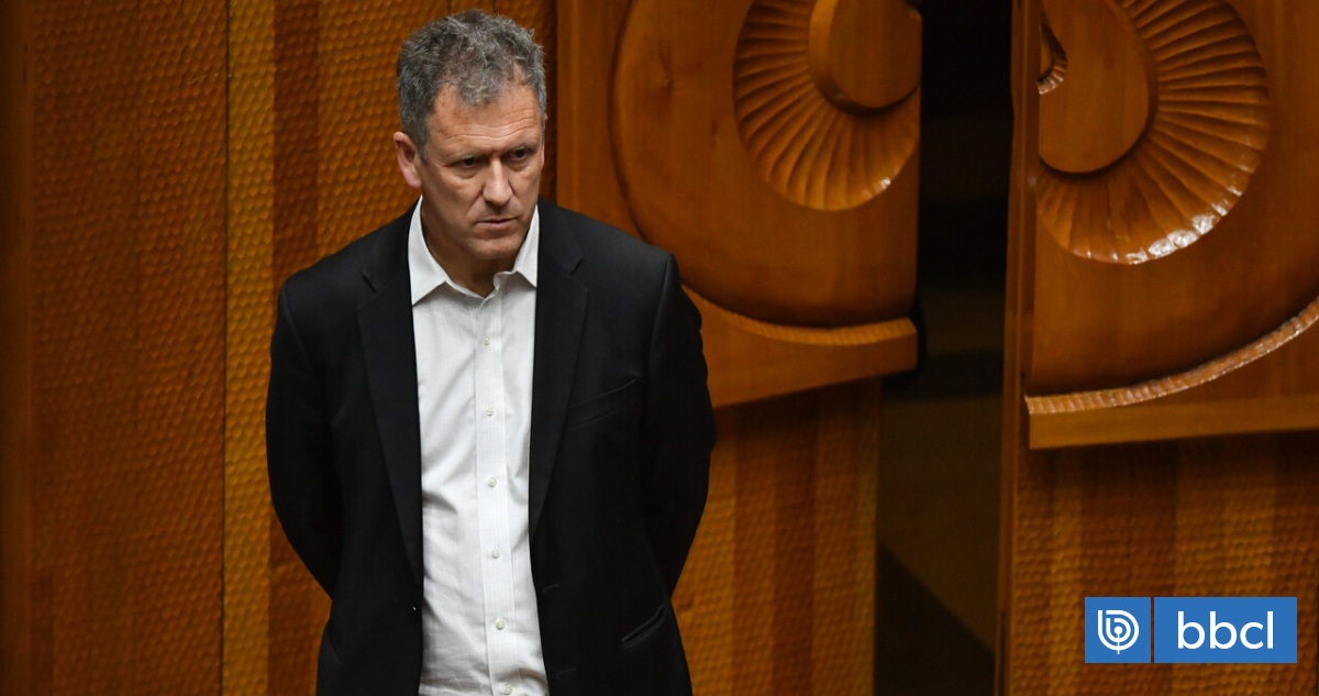 Ministro chileno revocó decreto de concesión para cable submarino China-Chile dos días después