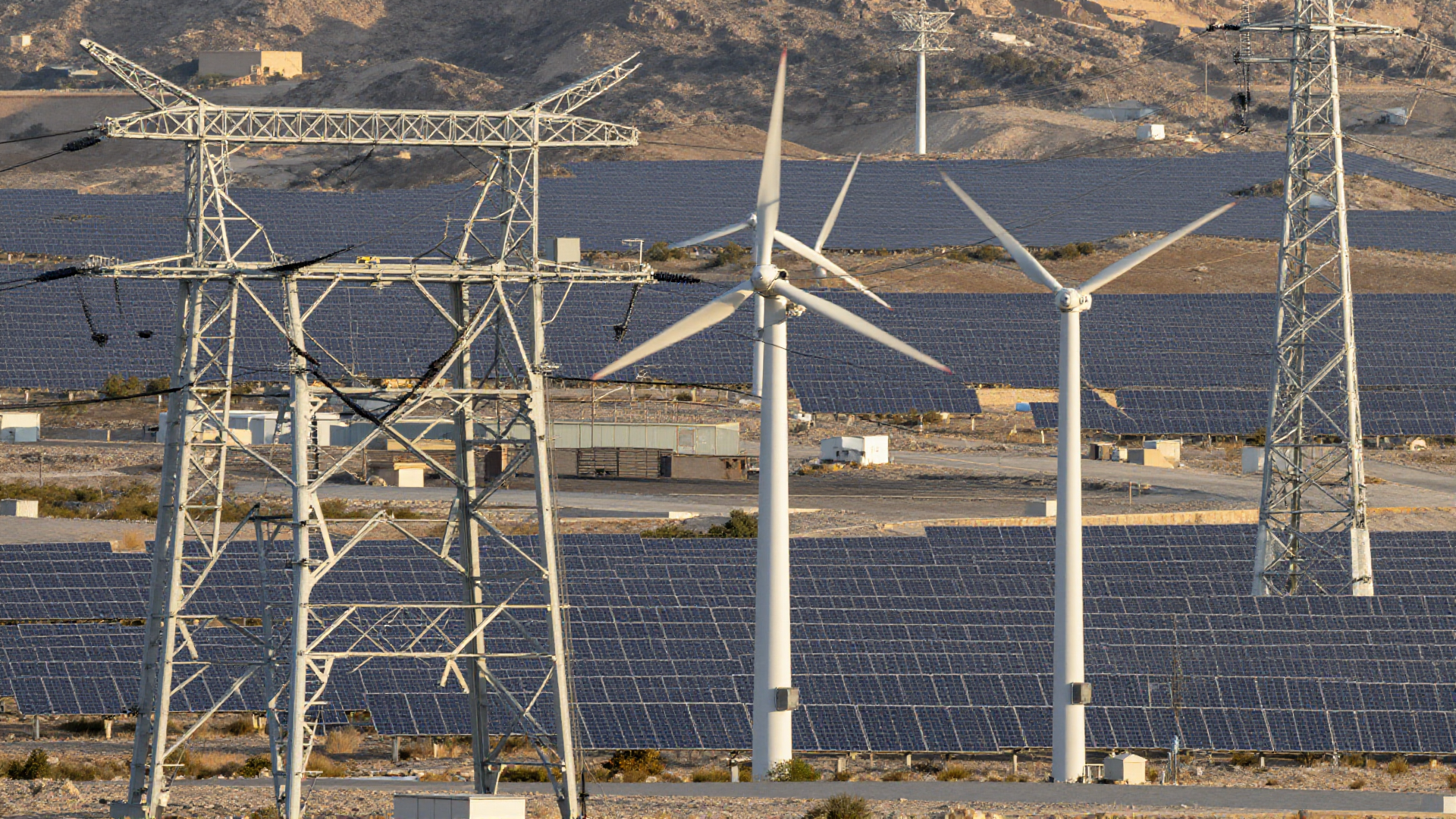 Un año del 25F: el debate energético chileno se centra en seguridad y respaldo firme