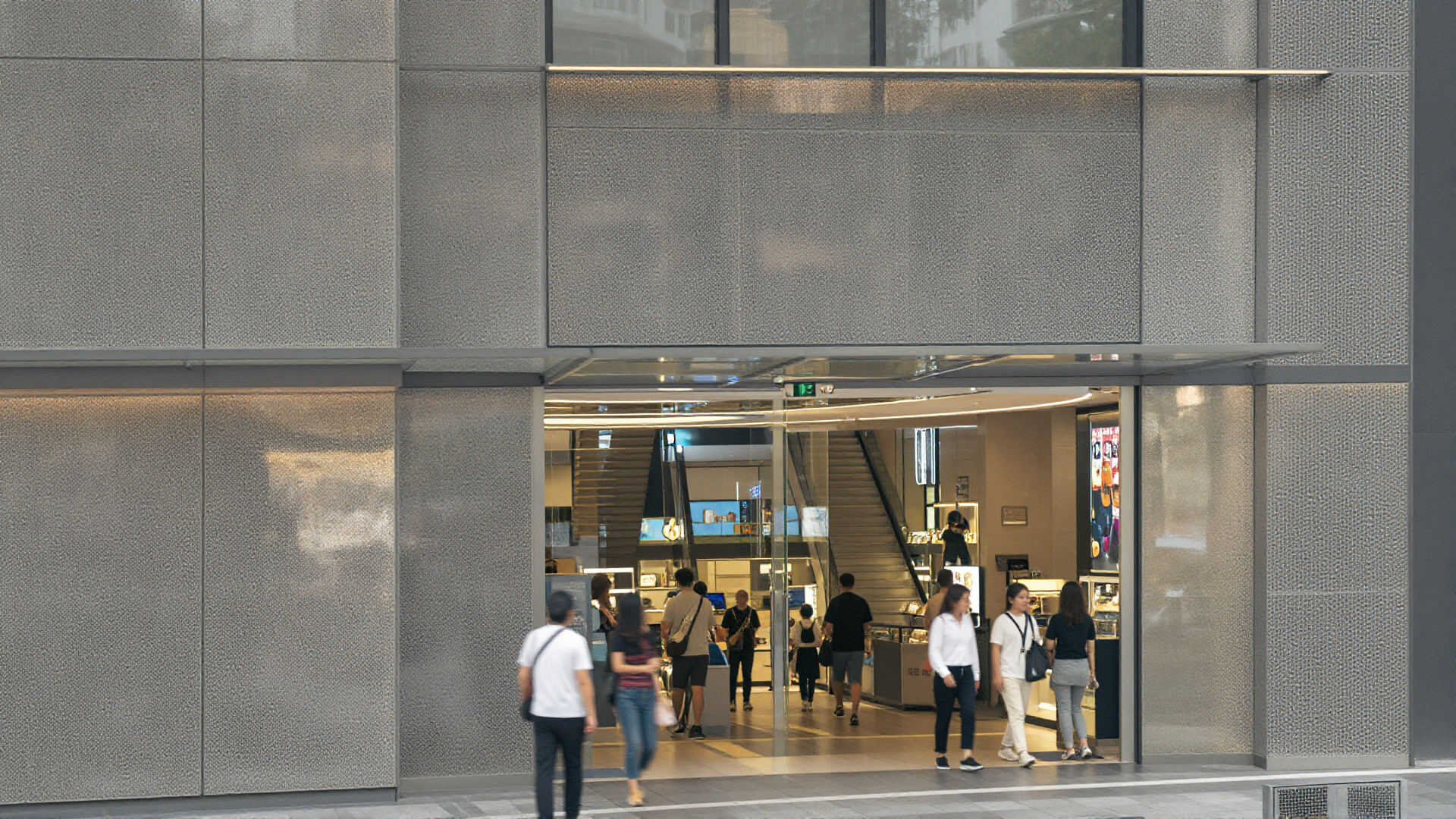 Comercio chileno exige fiscalización a "malls chinos" por competencia desleal