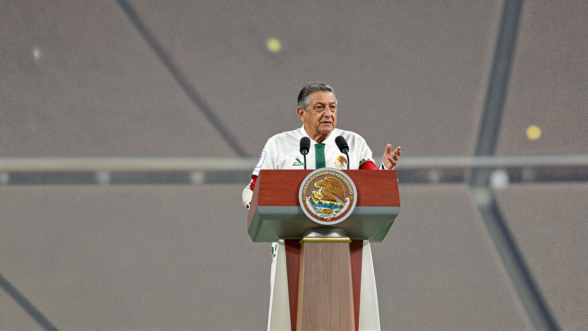 Sheinbaum garantiza seguridad para el Mundial 2026 y enfrenta división en alianza electoral