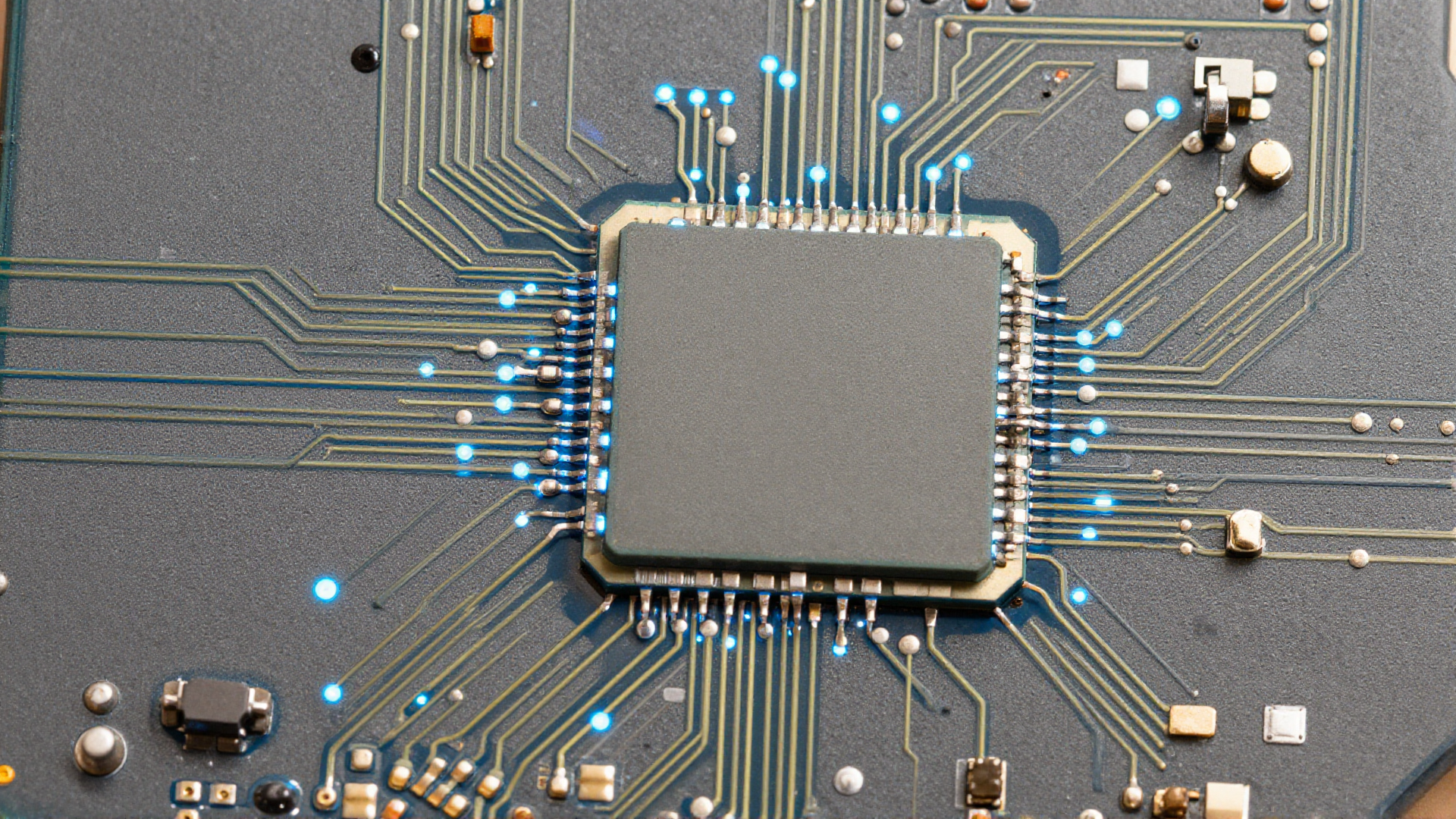 Apple Limits Carrier Access to Precise GNSS Location Data on New Modems