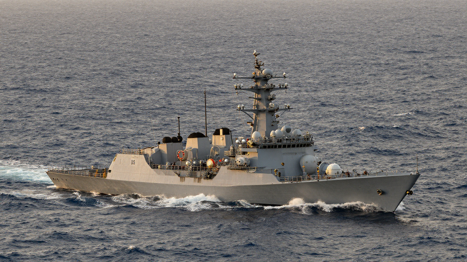 Iran Warns US Any Attack Will Trigger Regional War Amid Gulf Tensions