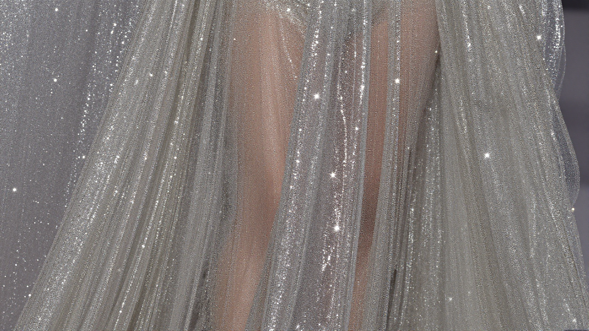 Grammy Red Carpet Fashion Signals Cultural Tensions and Artistic Statements