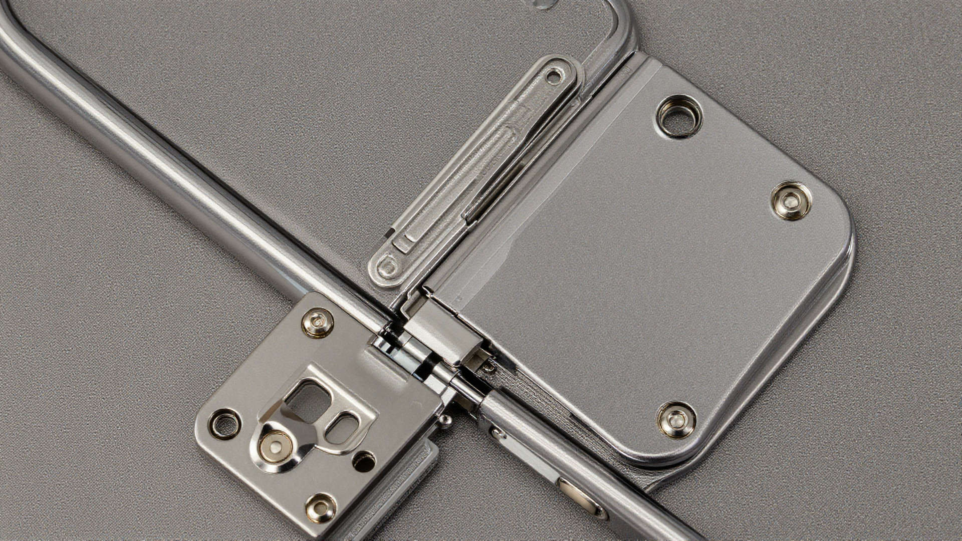 Apple explora un iphone plegable tipo 'clamshell' con diseño cuadrado