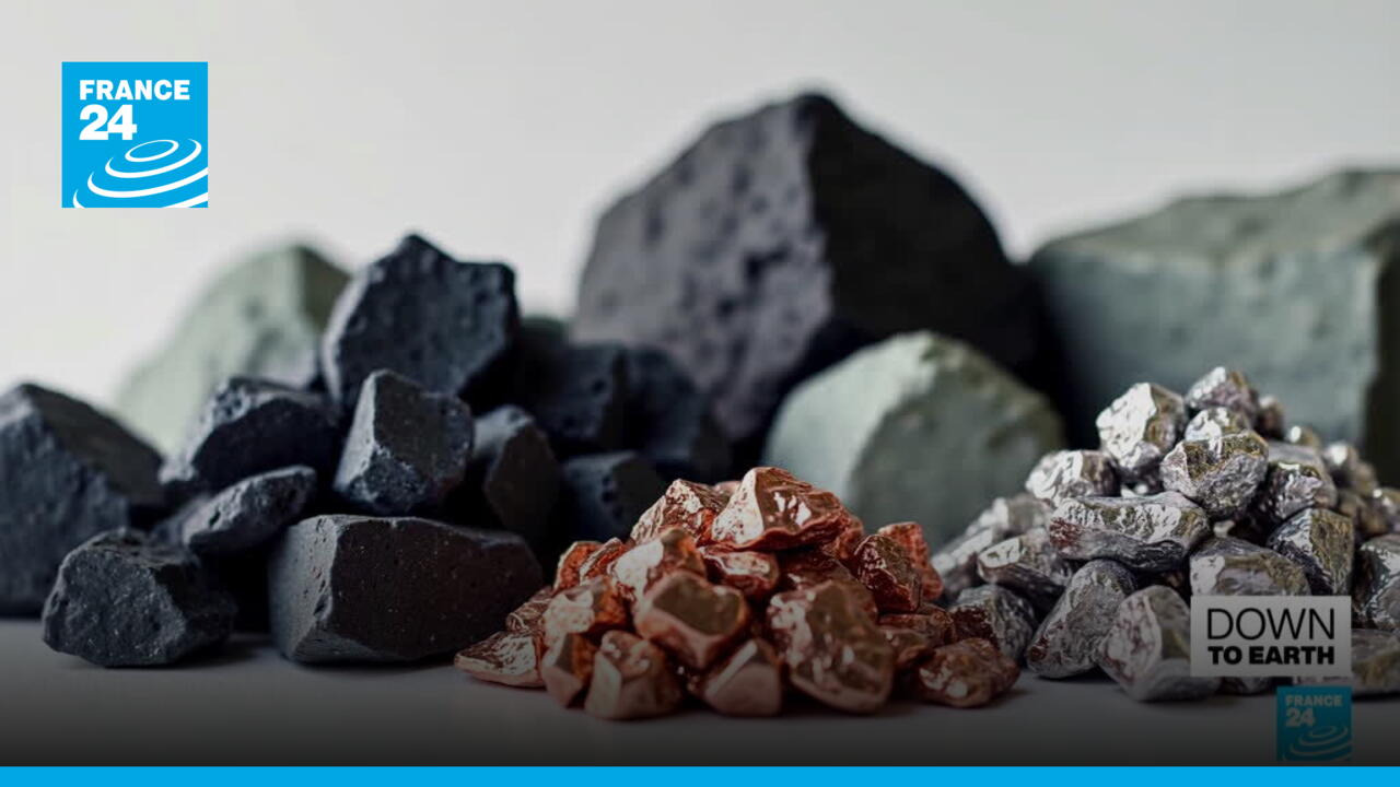 Chemist Develops Process to Recycle Rare Earths From Electronic Waste