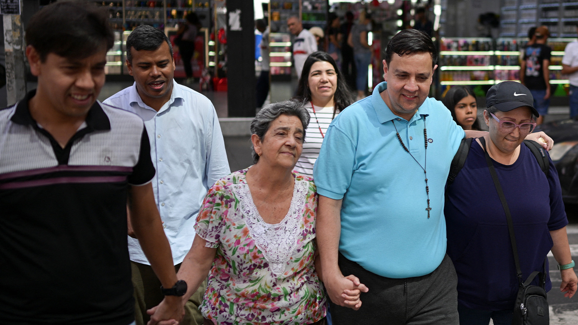 Venezuela Frees Activist Javier Tarazona Following Amnesty Decree