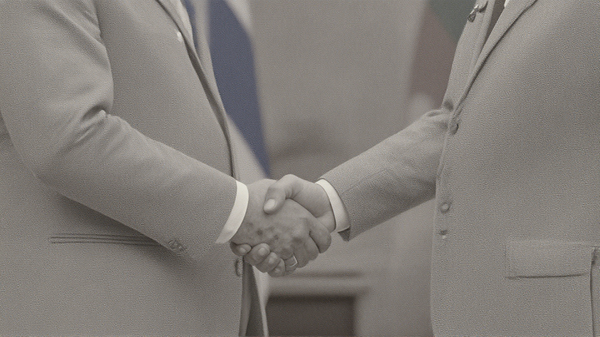 Xi Jinping Calls for Multipolar World During Meeting with Uruguayan President Orsi