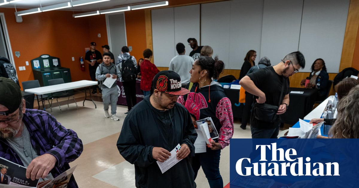 US January Jobs Report Delayed Amid Ongoing Government Funding Stalemate