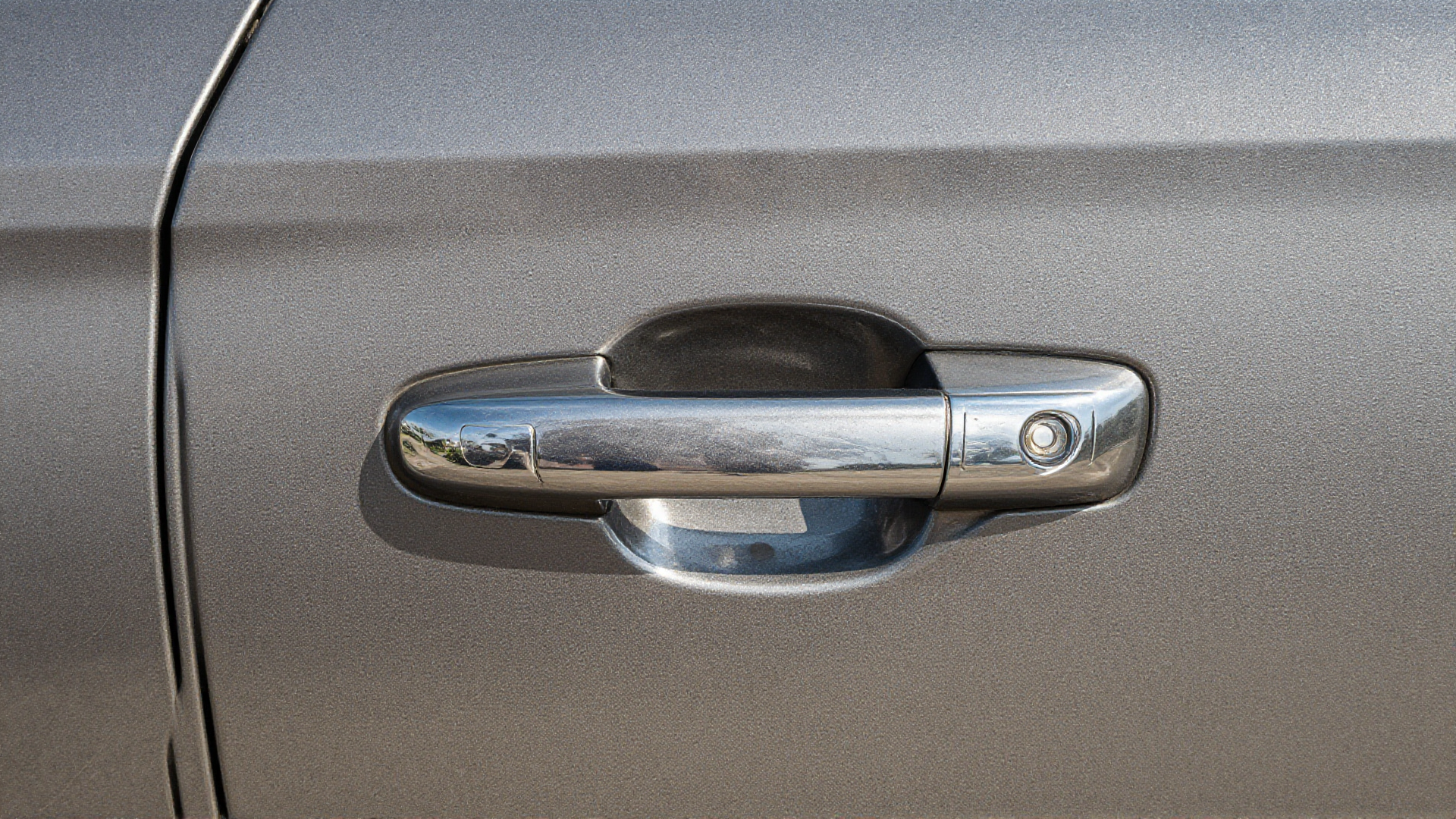China Bans Retractable Car Door Handles Citing Safety Regulations Effective 2027