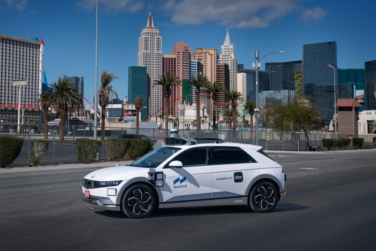 Motional Robotaxis Join Uber App in Las Vegas After Major Restructuring