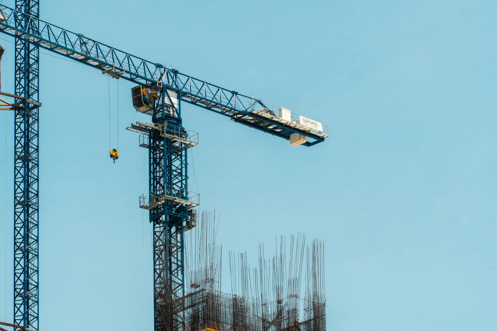 墨西哥创纪录投资超越 2004 年水平，查维拉将举办基础设施论坛