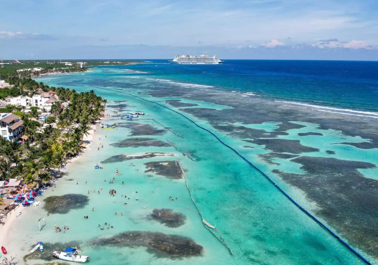 Royal Caribbean Announces $1 Billion Mahahual Project Amid Environmental Concerns