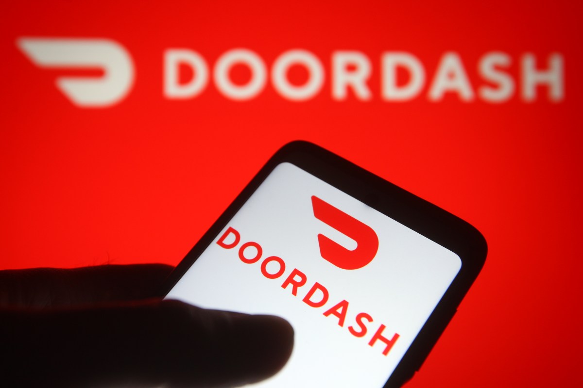 DoorDash Launches Stand-Alone Tasks App to Pay Couriers for AI Training Data
