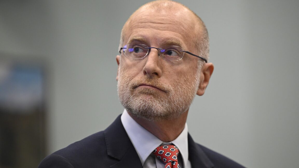 FCC Approves Nexstar-Tegna Merger Despite Ownership Cap Waiver