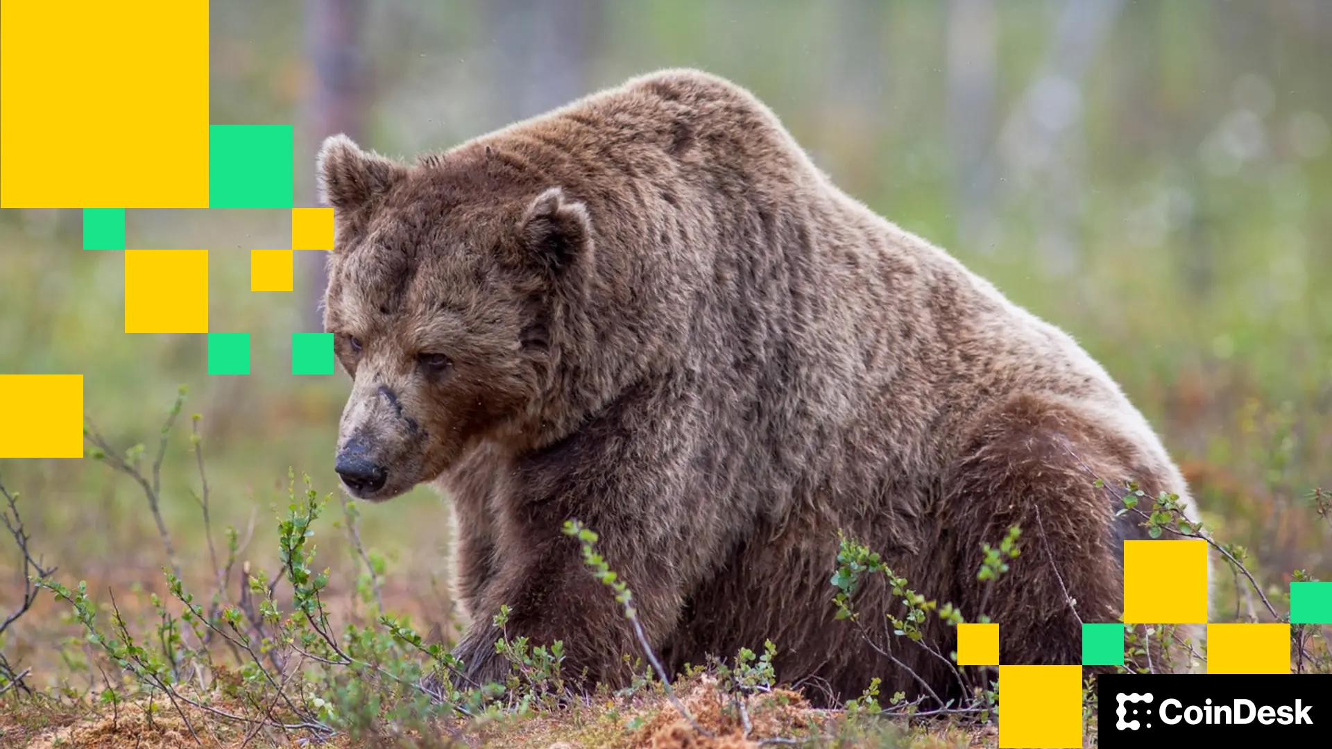 Crypto Firms Cut 450 Jobs Amid AI Pivot and Market Downturn