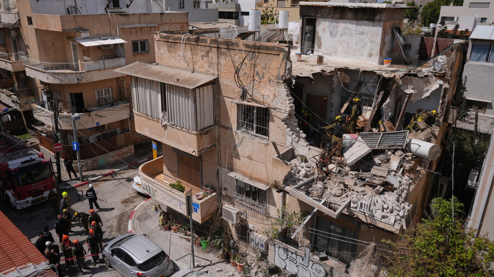 Trump Ultimatum to Iran Threatens Oil Prices as Conflict Escalates in Middle East