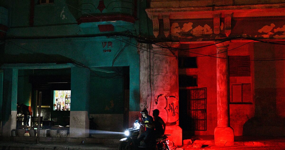 Cuba Faces Second National Blackout Amidst Energy Crisis and US Pressure