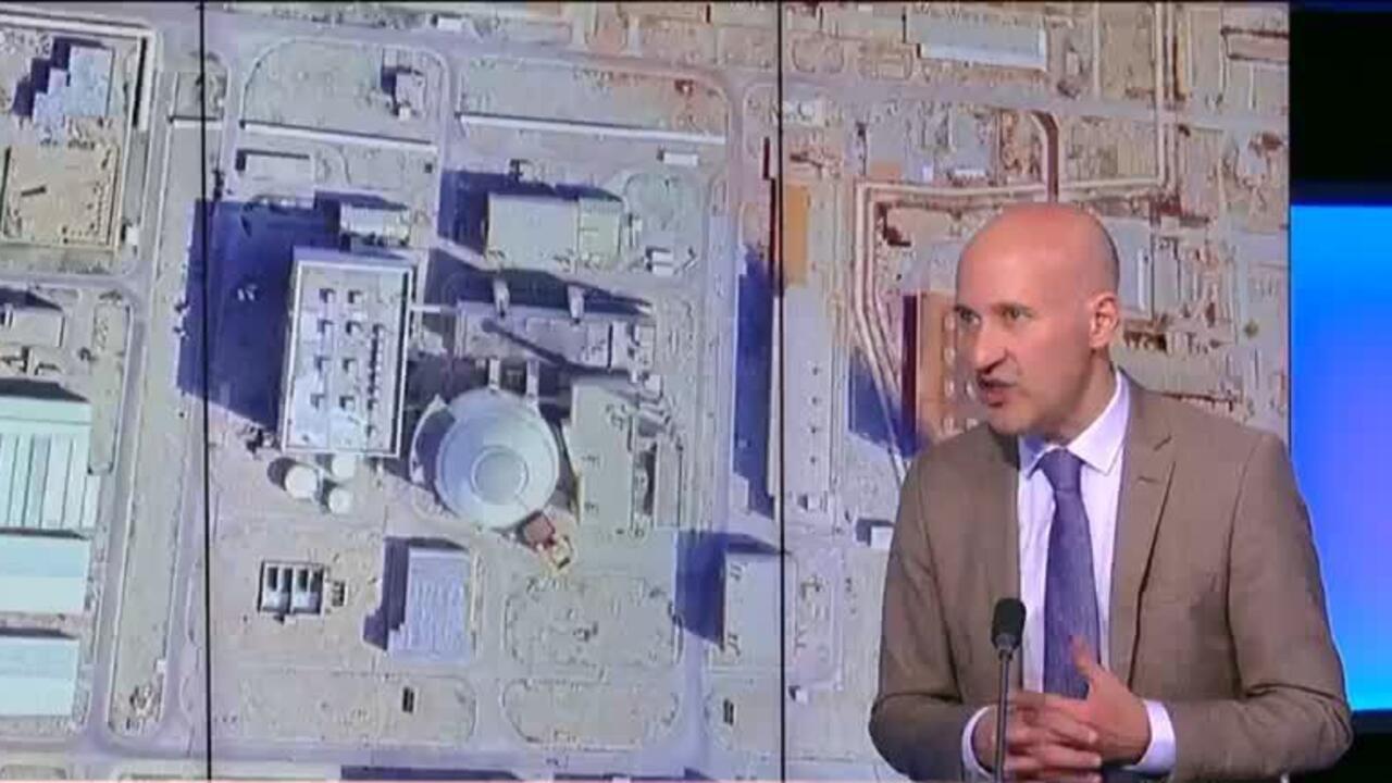 Trump Threatens Iran Power Plants Amid Strait of Hormuz Tensions