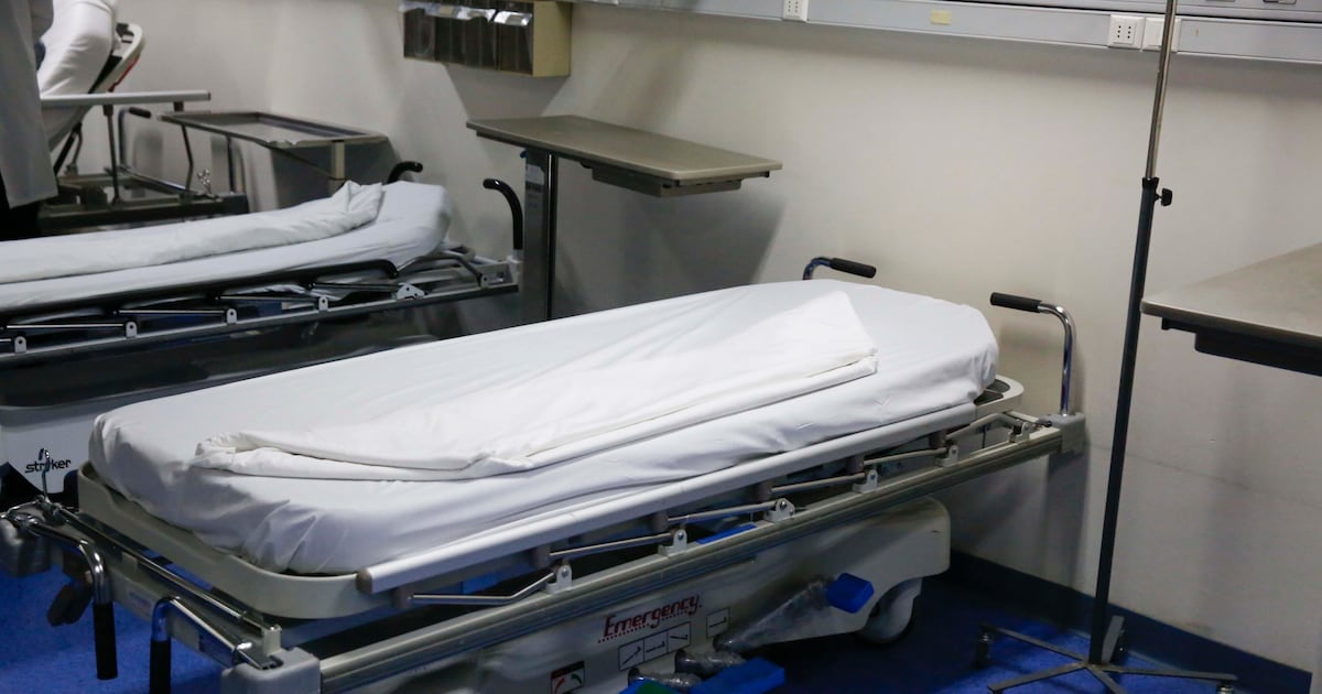 Sociedad de Cirugía Plástica advierte falla estructural en lipoescultura en Chile