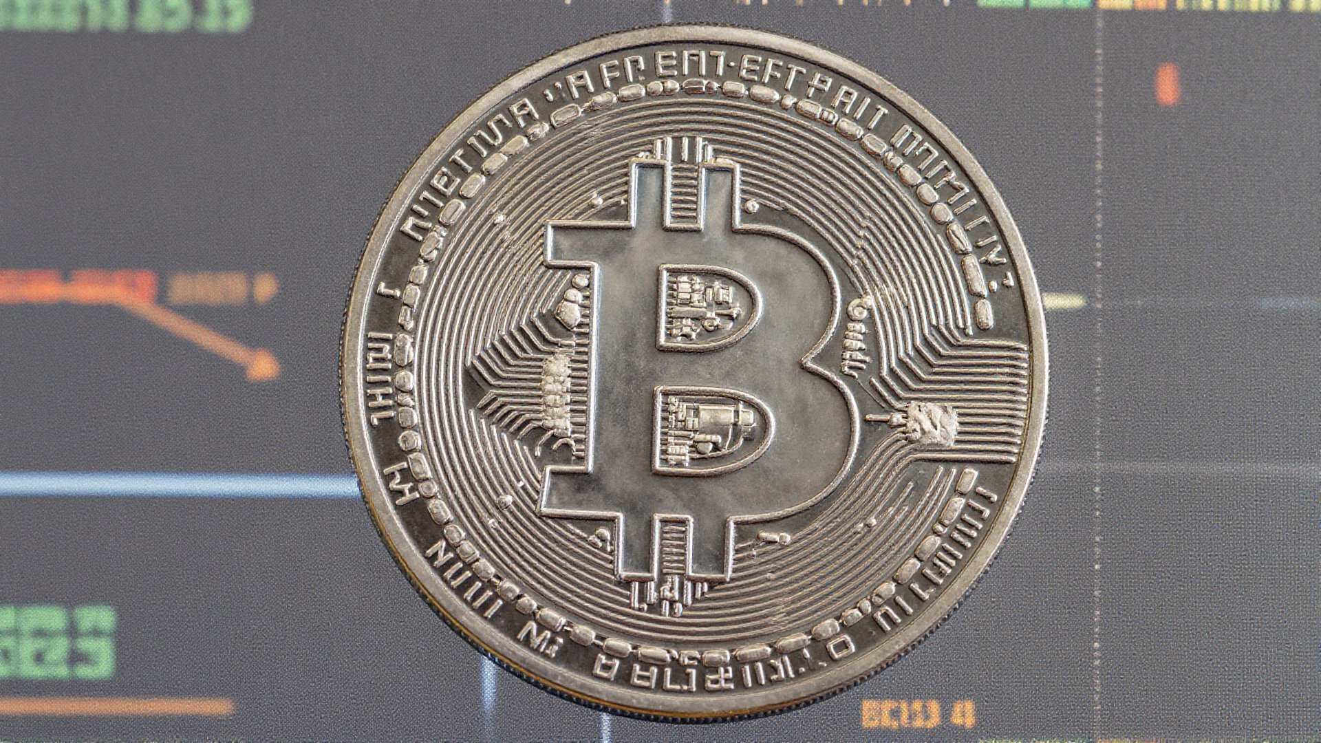 Bitcoin Avoids Six-Month Losing Streak as Geopolitical Tensions Ease