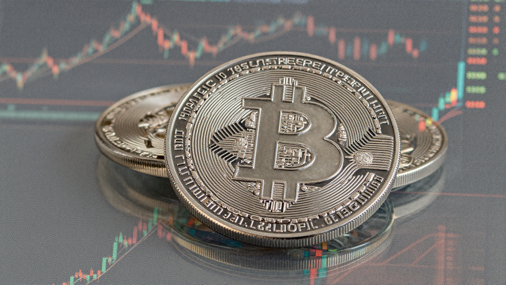 Circle and Coinbase Stocks Shift as CLARITY Act Yield Ban Favors Issuer