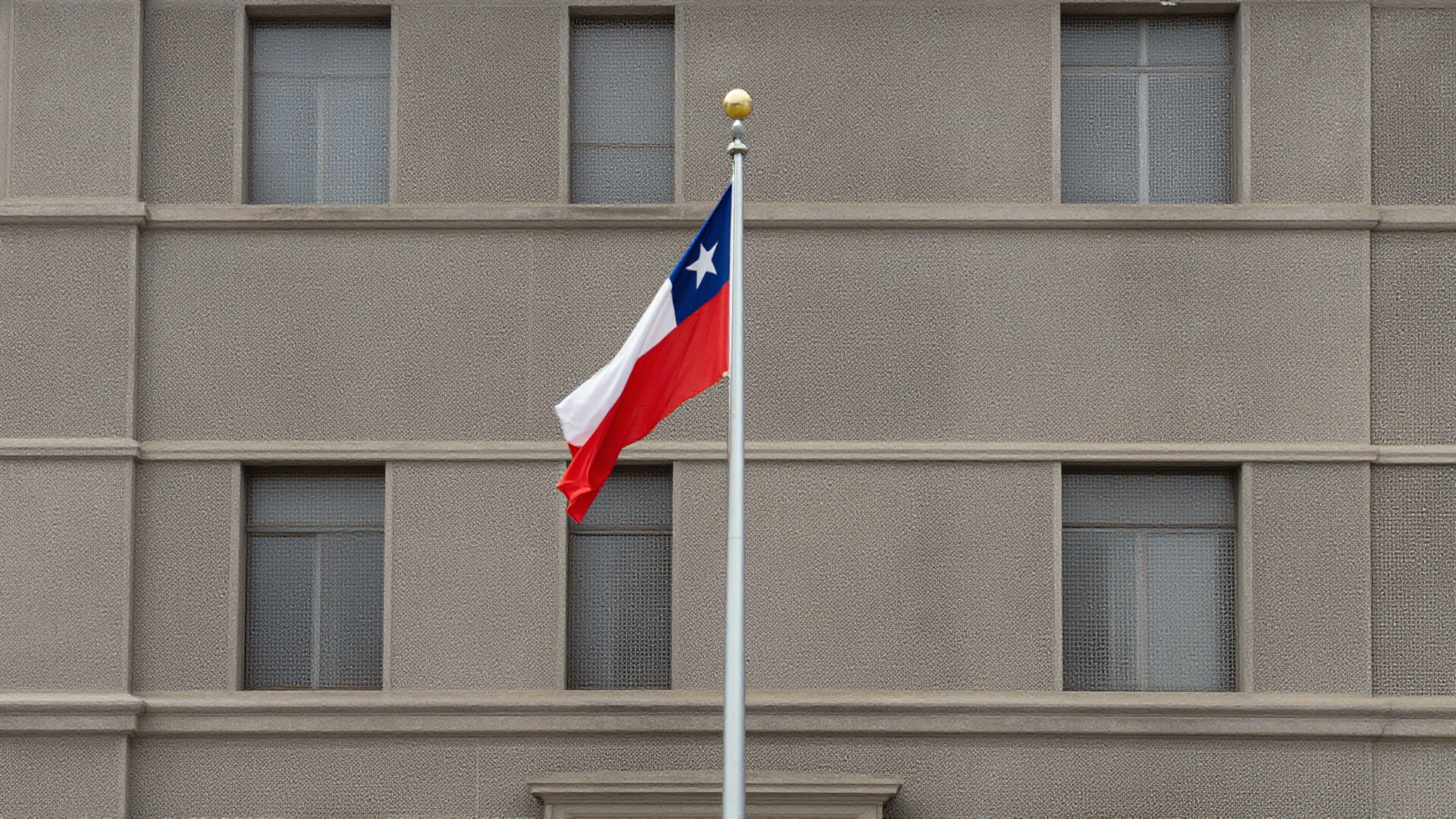 Contraloría exige explicaciones a Segegob por publicación sobre quiebra del Estado