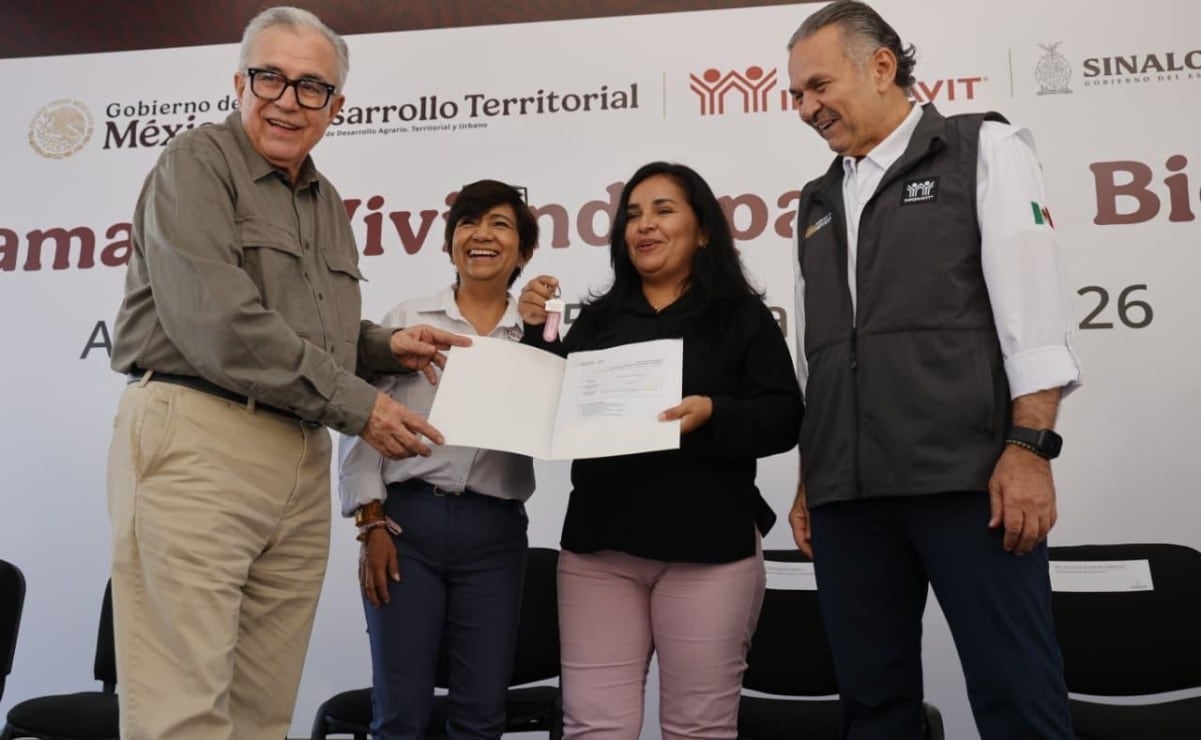 Sinaloa entrega 40 viviendas del Bienestar y cifra 30 mil títulos de propiedad
