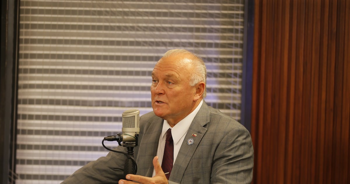 Becker cuestiona remoción de prefecta de la PDI y exige explicaciones a la ministra Steinert