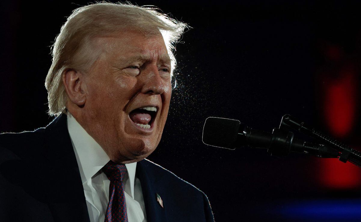 Trump advierte a Irán que negociaciones deben ser serias para evitar conflicto mayor