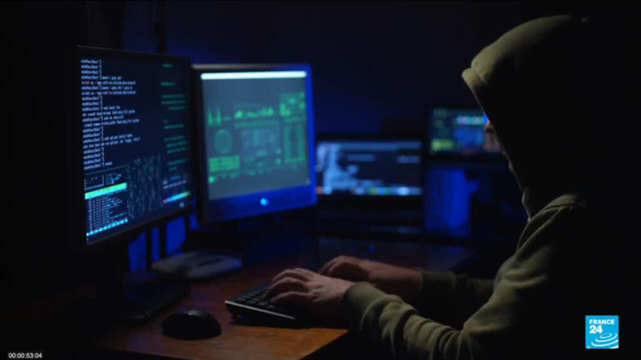 Mossad Recruitment Campaign Targets Iranian Citizens Amid Regional Tensions