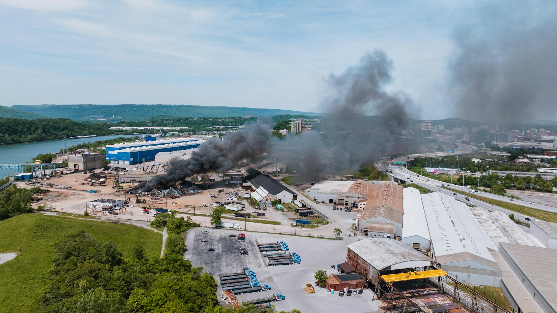 Iranian Strikes Hit Gulf Industrial Sites Amid Escalating Regional Conflict