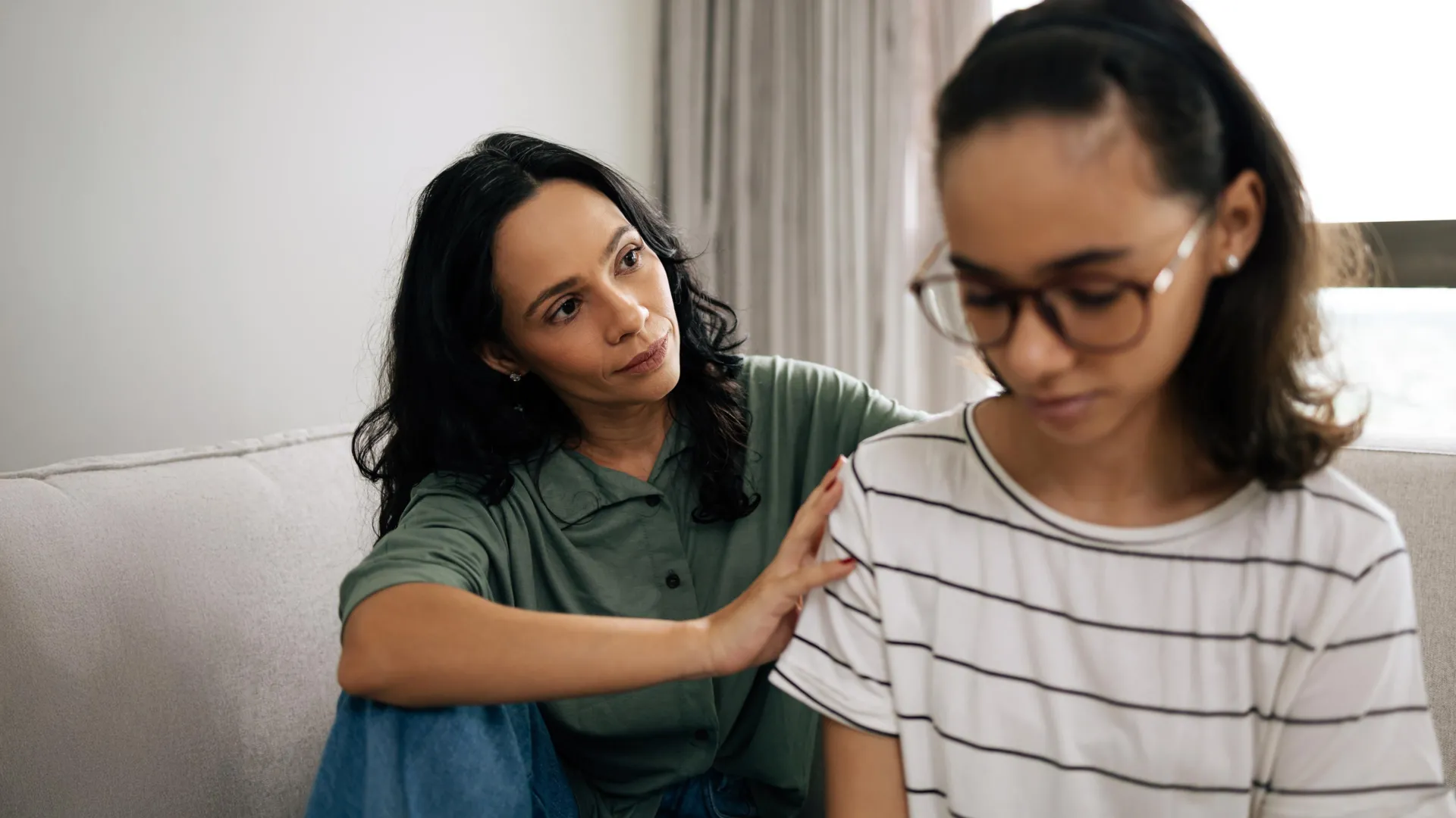 Swansea Study Links Adolescent Diet Patterns to Mental Health Outcomes