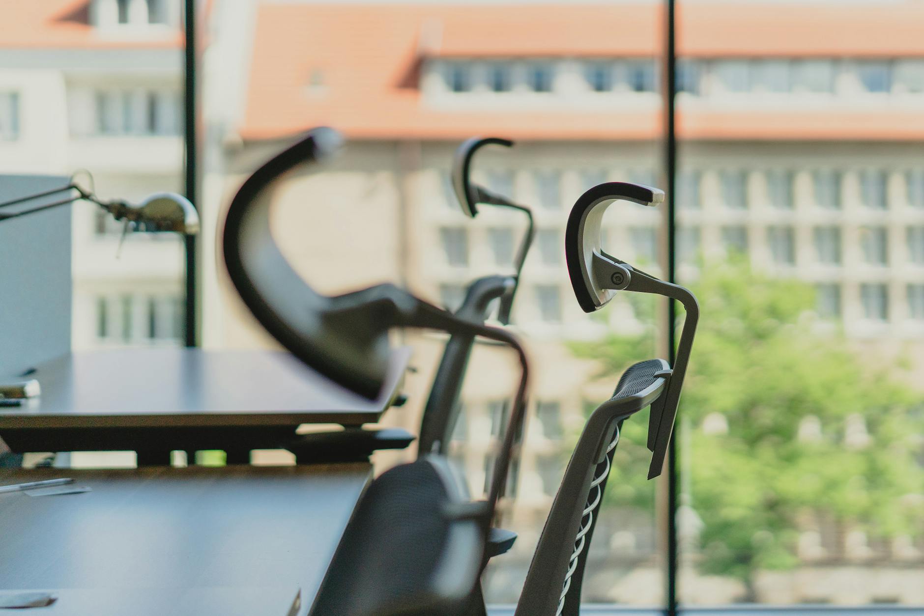 Big Tech Firms Cite AI Progress to Justify Workforce Reductions