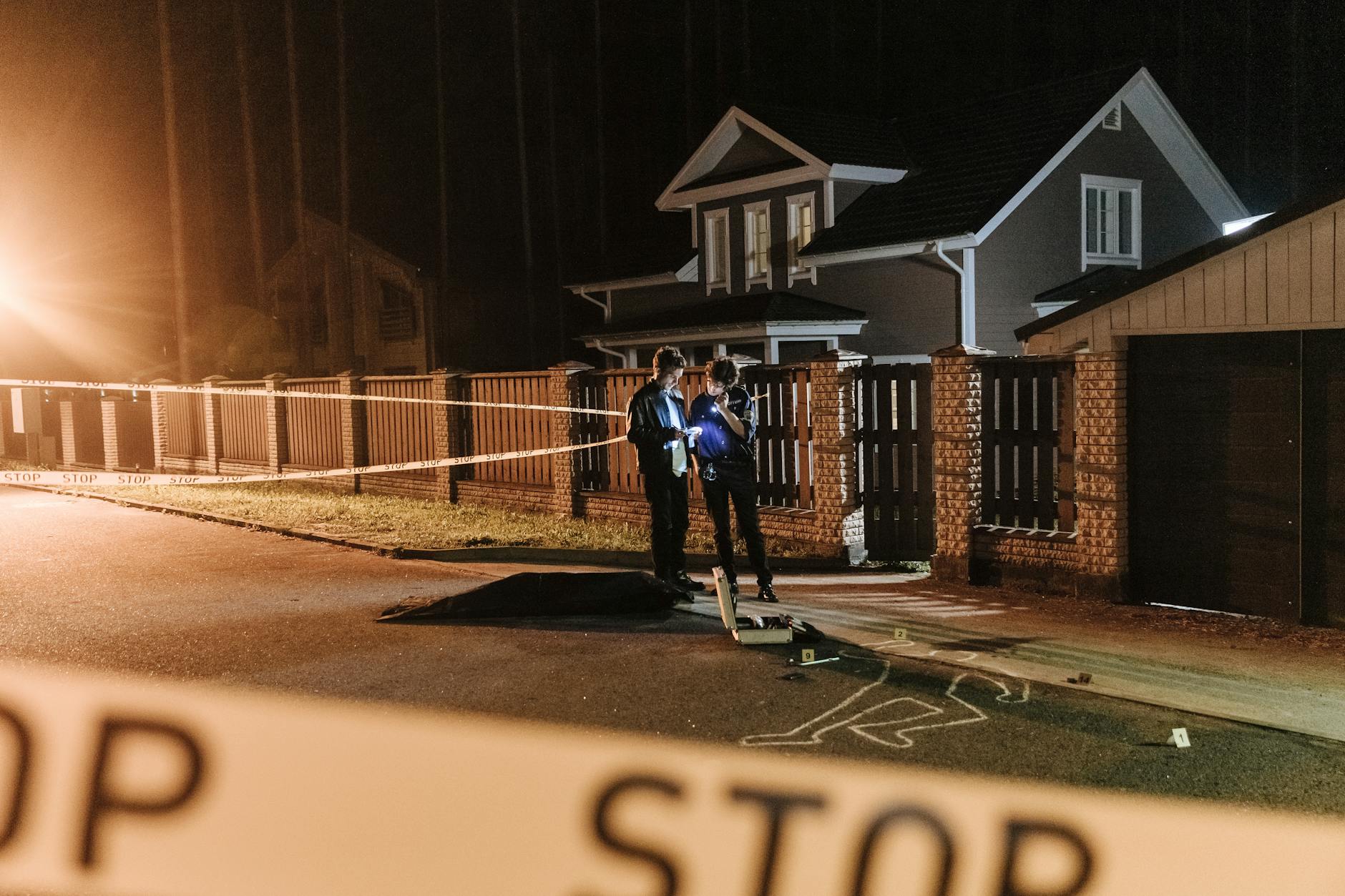 Femicidio en Las Condes: hombre mata a pareja frente a niña de 3 años