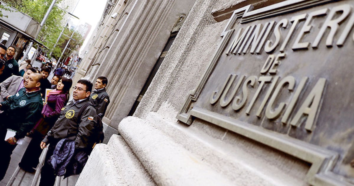 Justicia nombra a Constanza Garrido como jefa del Programa de Derechos Humanos y el Plan de Búsqueda